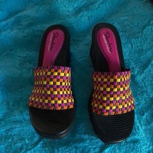 Skechers high healed sandals